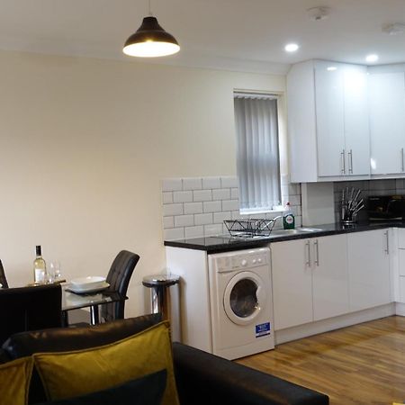 Apartamento Luxury 2 Bed 2 Bath - Free Parking - 5Min To Airport - Sleeps 6 Ashford  Exterior foto