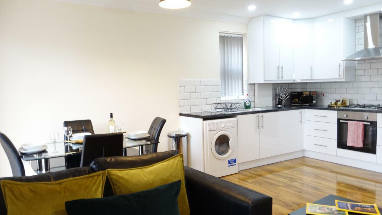 Apartamento Luxury 2 Bed 2 Bath - Free Parking - 5Min To Airport - Sleeps 6 Ashford  Exterior foto