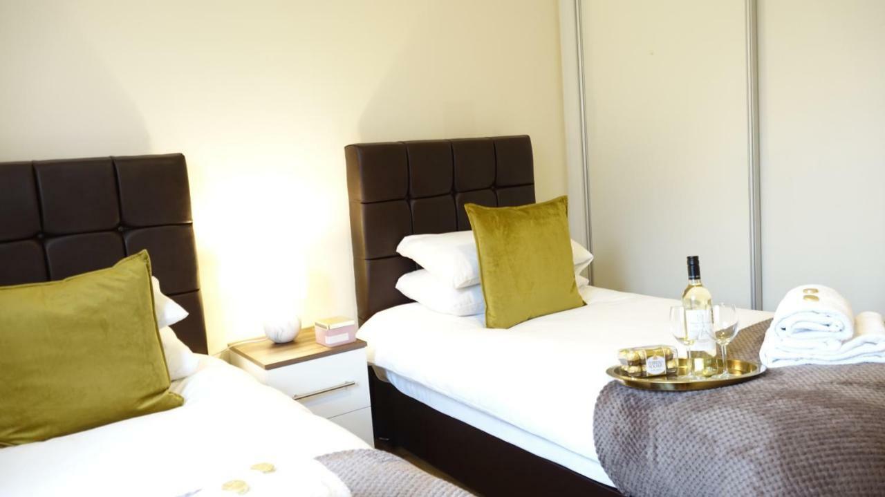 Apartamento Luxury 2 Bed 2 Bath - Free Parking - 5Min To Airport - Sleeps 6 Ashford  Exterior foto