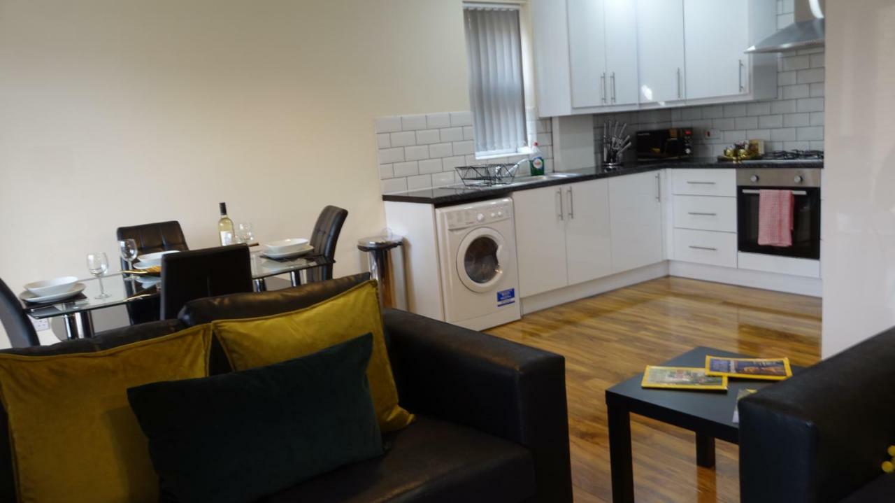 Apartamento Luxury 2 Bed 2 Bath - Free Parking - 5Min To Airport - Sleeps 6 Ashford  Exterior foto
