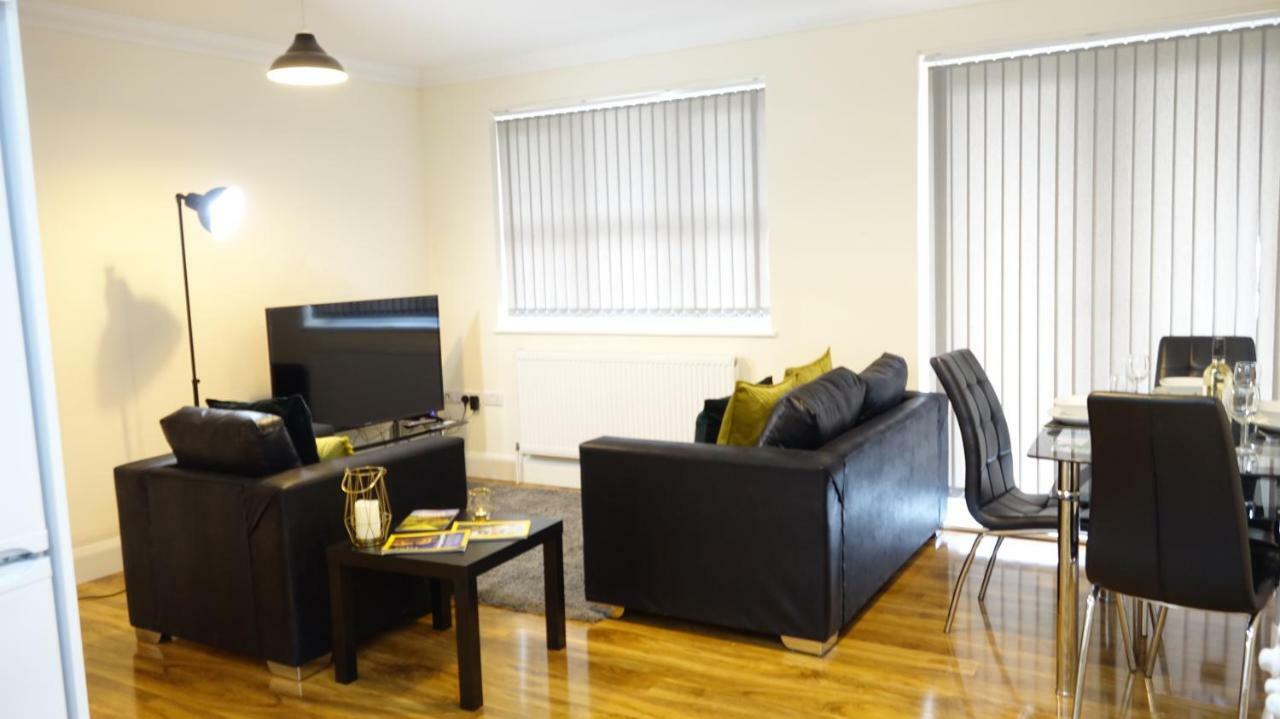 Apartamento Luxury 2 Bed 2 Bath - Free Parking - 5Min To Airport - Sleeps 6 Ashford  Exterior foto