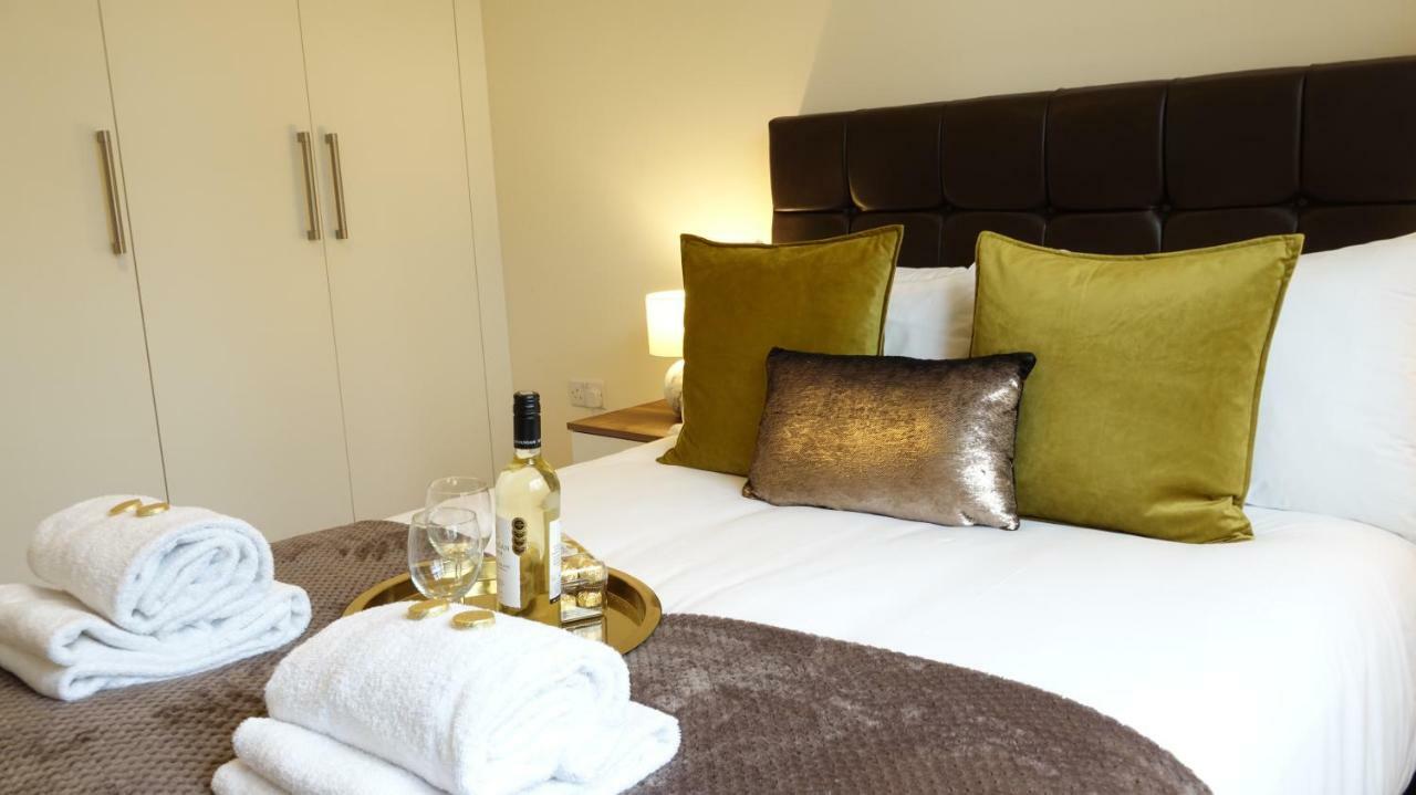 Apartamento Luxury 2 Bed 2 Bath - Free Parking - 5Min To Airport - Sleeps 6 Ashford  Exterior foto