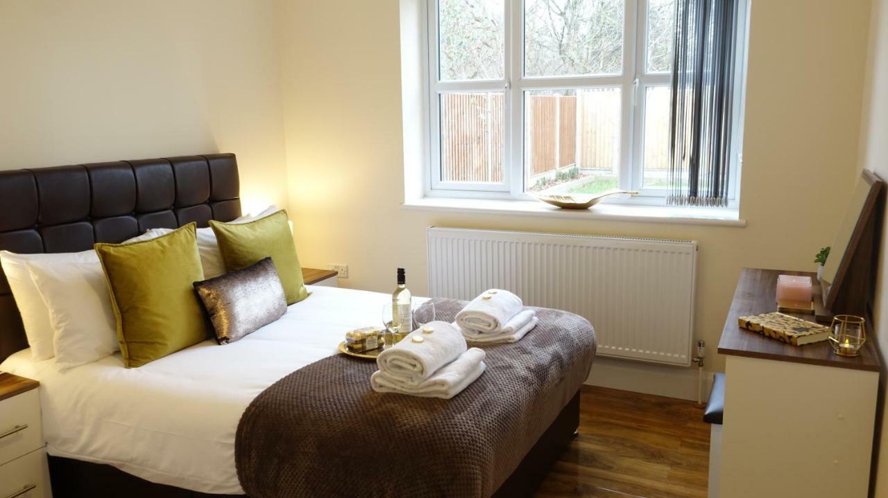 Apartamento Luxury 2 Bed 2 Bath - Free Parking - 5Min To Airport - Sleeps 6 Ashford  Exterior foto