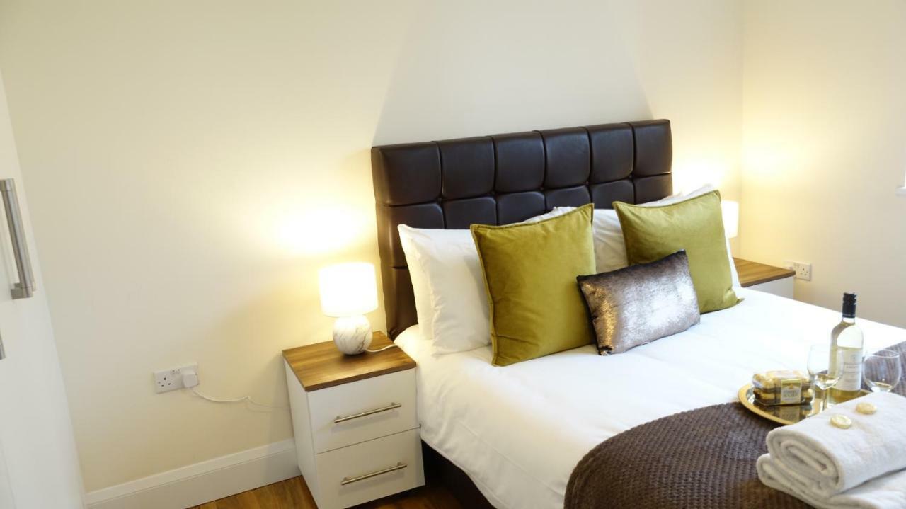 Apartamento Luxury 2 Bed 2 Bath - Free Parking - 5Min To Airport - Sleeps 6 Ashford  Exterior foto