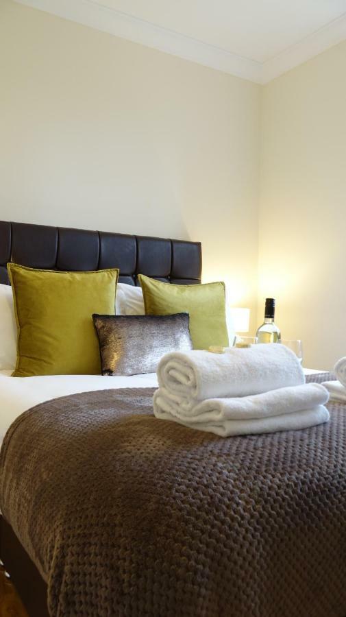 Apartamento Luxury 2 Bed 2 Bath - Free Parking - 5Min To Airport - Sleeps 6 Ashford  Exterior foto